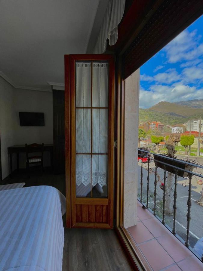Hotel Rural El Torrejon Arenas De Cabrales Ngoại thất bức ảnh