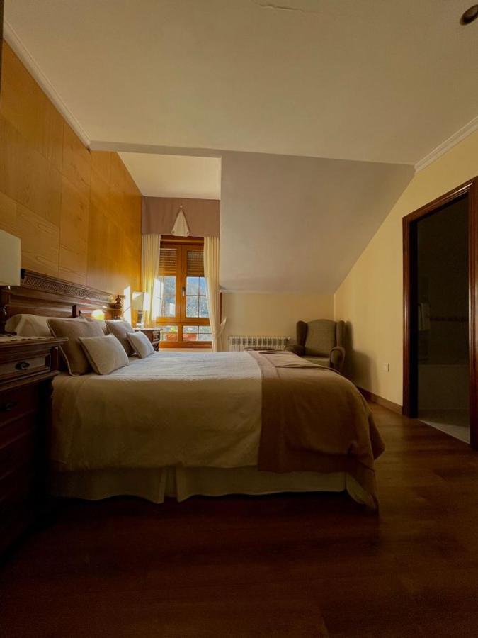 Hotel Rural El Torrejon Arenas De Cabrales Ngoại thất bức ảnh