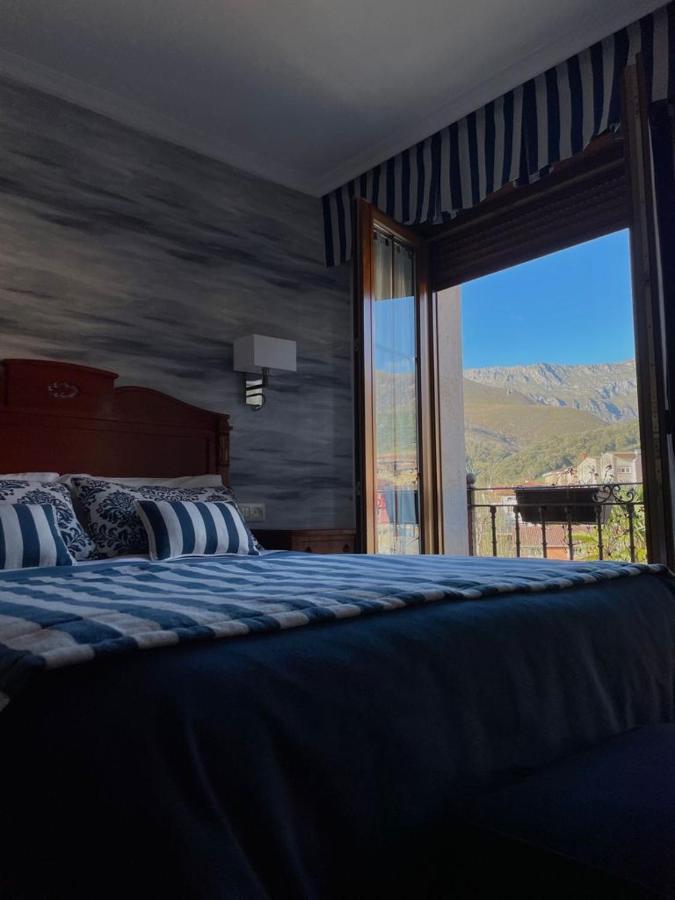 Hotel Rural El Torrejon Arenas De Cabrales Ngoại thất bức ảnh