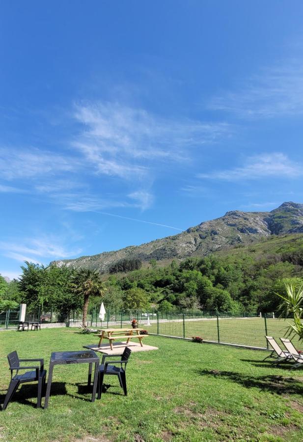 Hotel Rural El Torrejon Arenas De Cabrales Ngoại thất bức ảnh